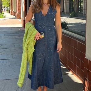 Anthropologie Denim midi dress. Size 6 US